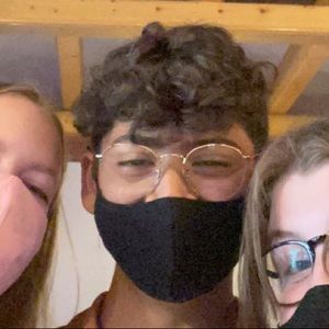 Meet your Posher, Anthony